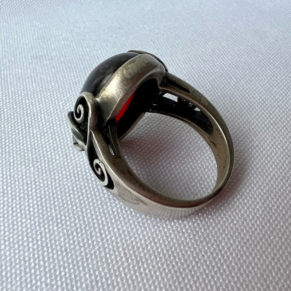 Garnet Red Chalcedony Ring - Picture 3 of 6